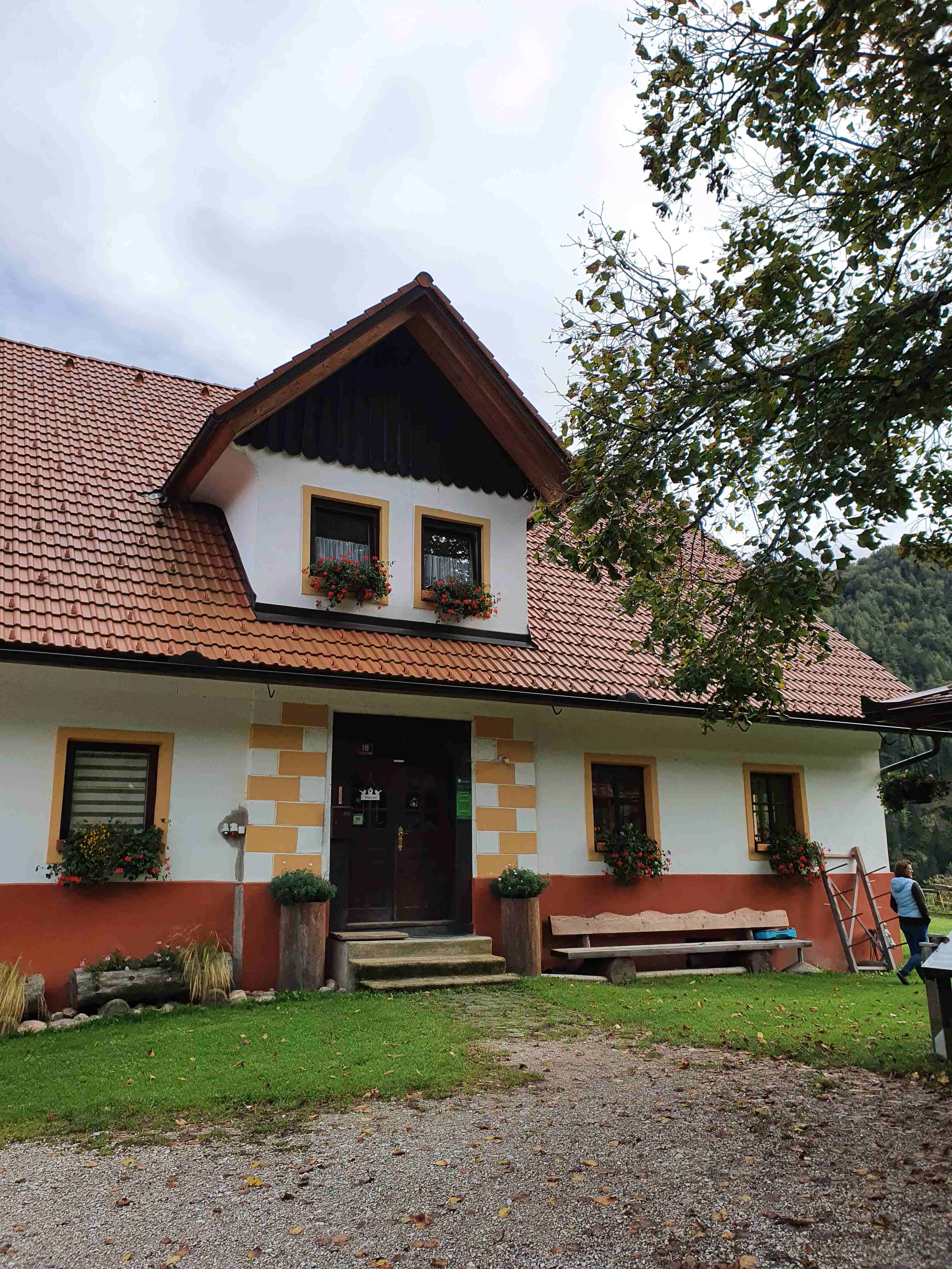 eika image